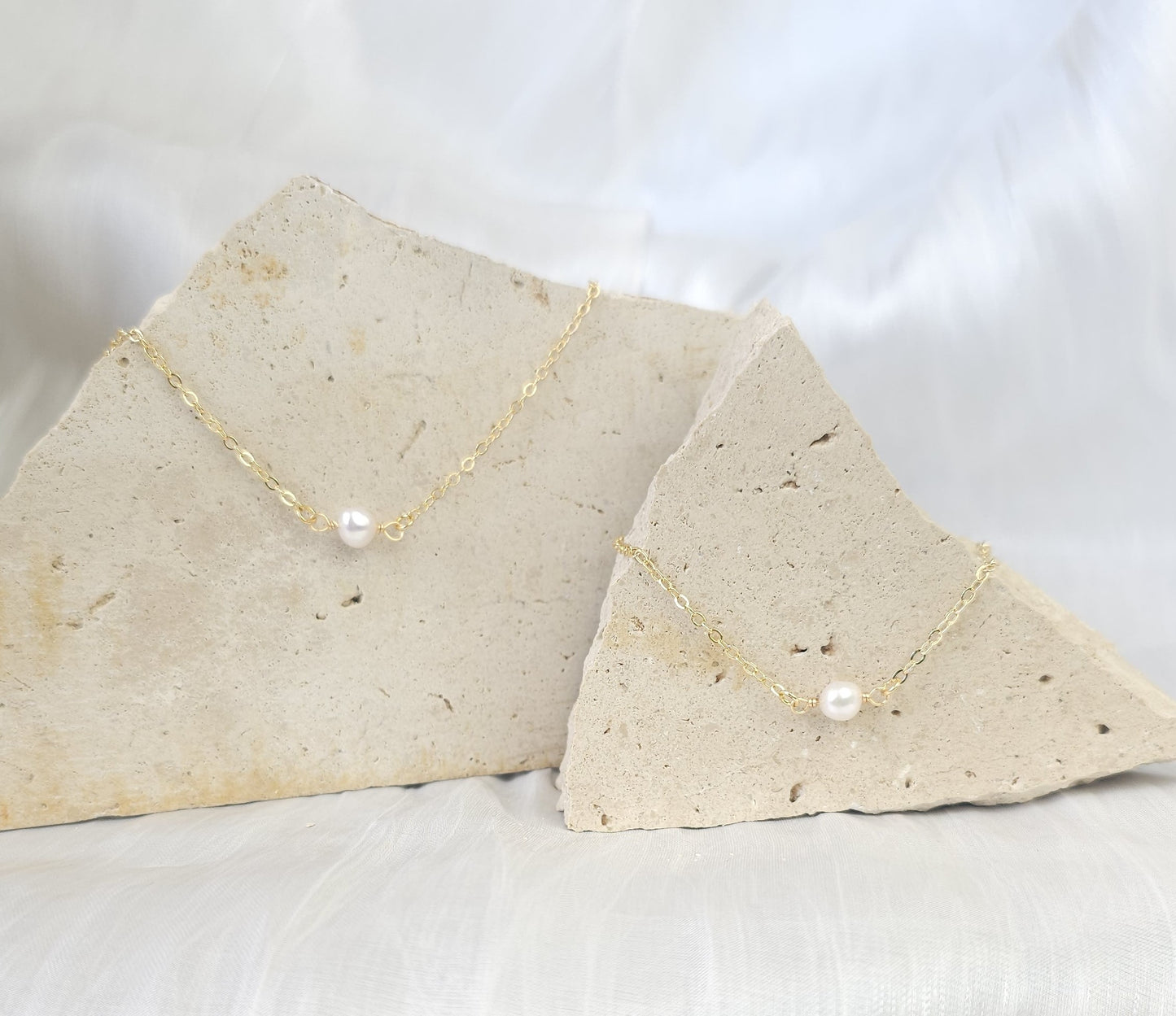 Dainty Pearl Necklace