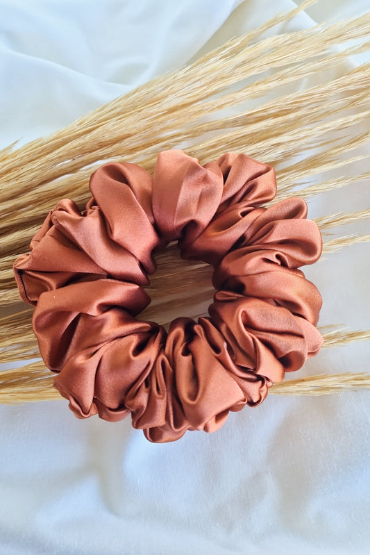 DELUXE | XL Satin Scrunchies - Hazelnut