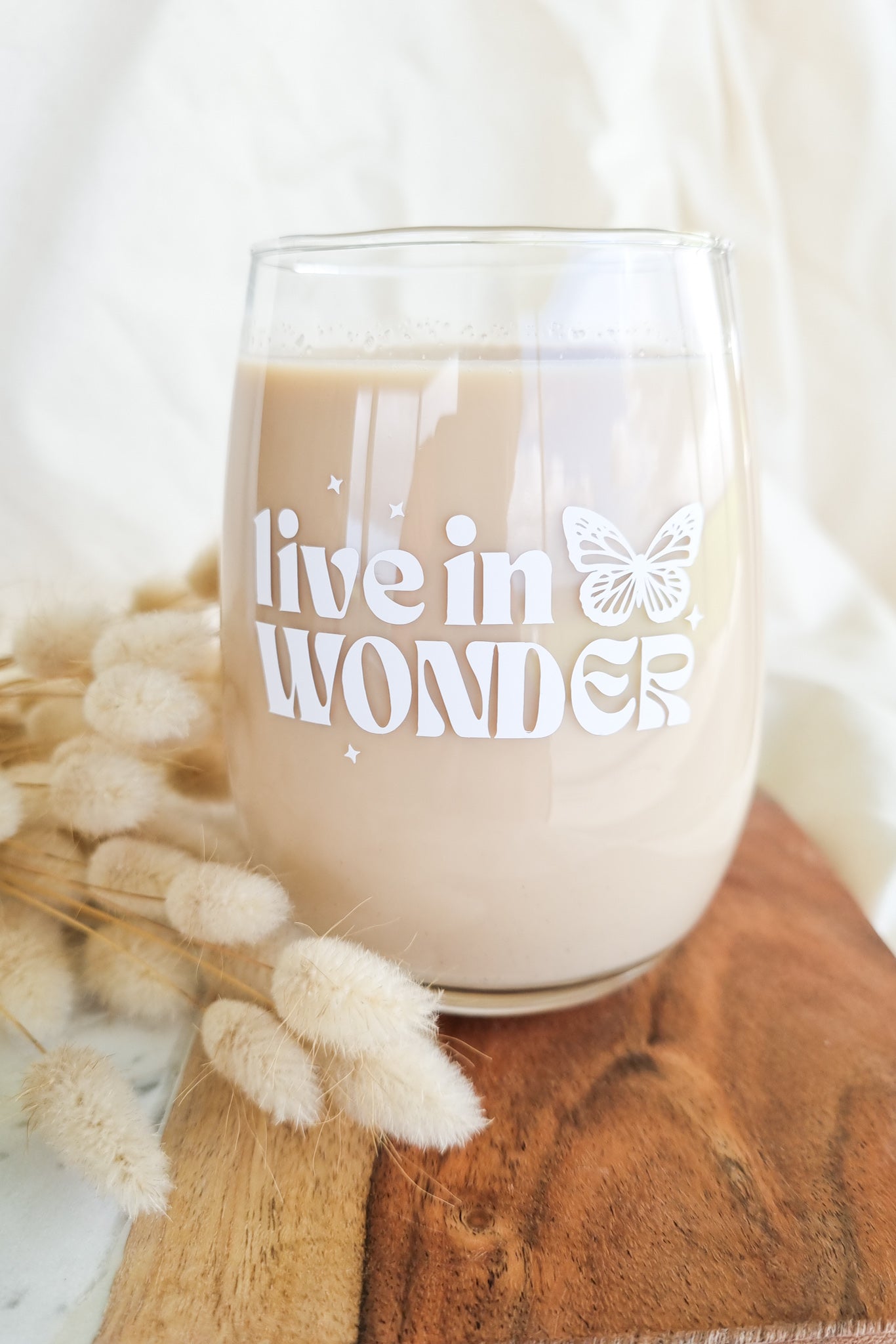 Live in Wonder