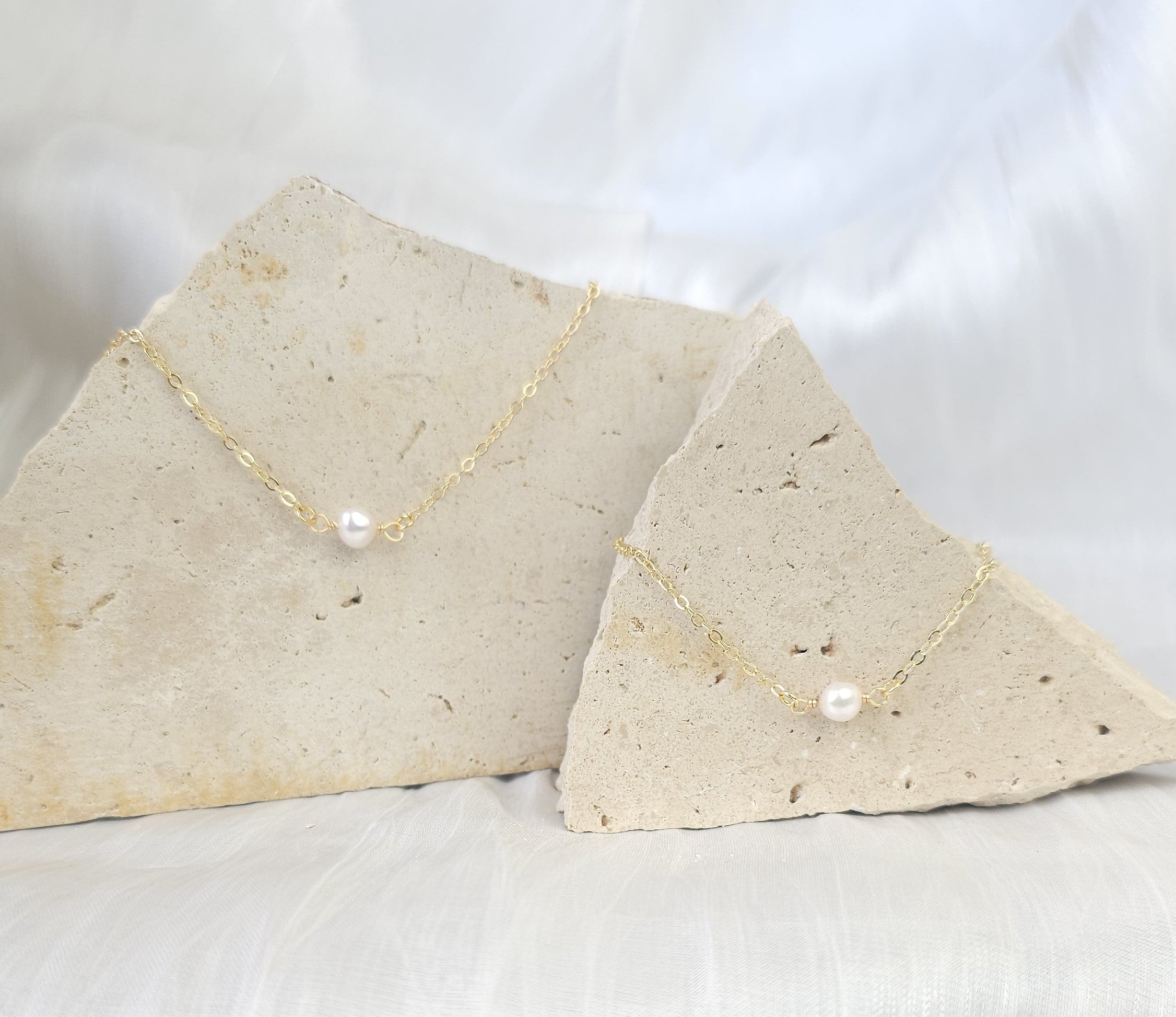 Dainty Pearl Necklace