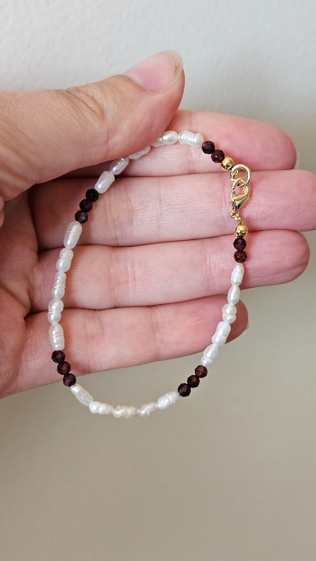 Garnet Pearl Bracelet