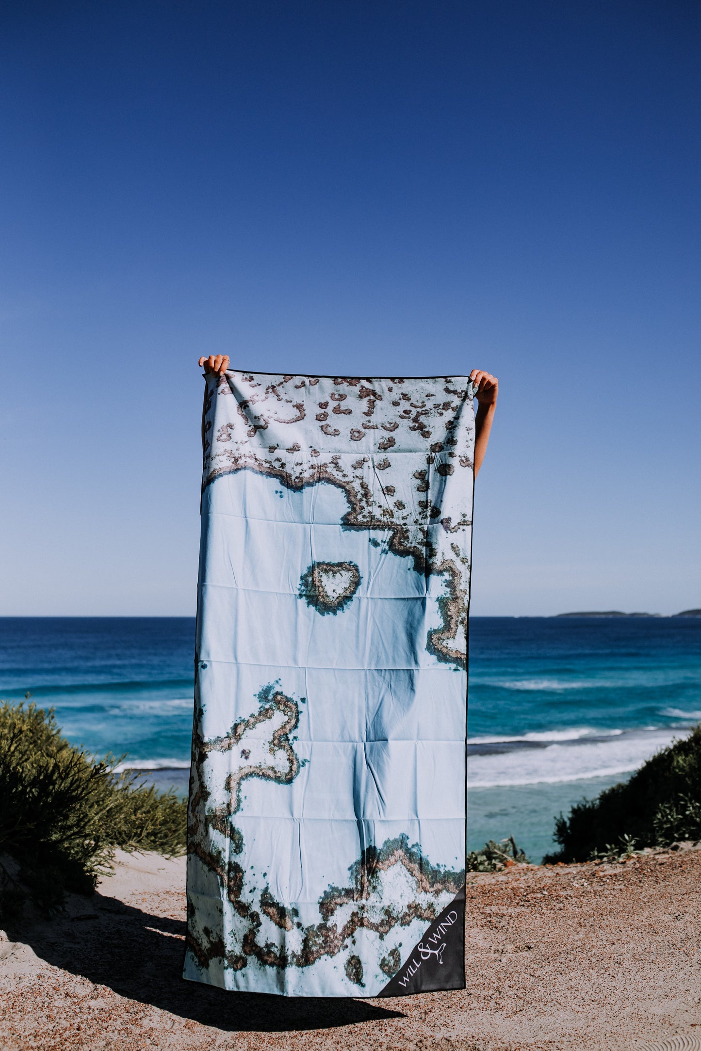 Will & Wind Heart Reef - Travel Towel