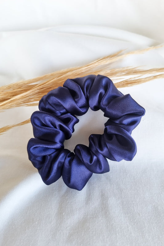 DELUXE | Regular Satin Scrunchies - Navy